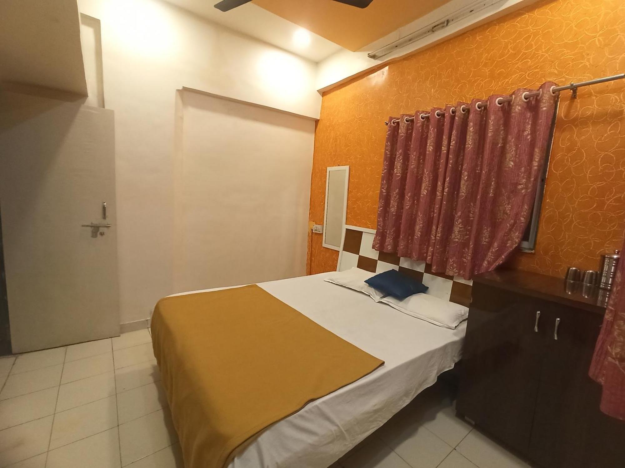 Malwade Motel Пуна Экстерьер фото